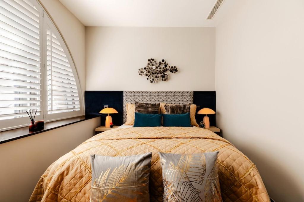 Shh! Oxford St Dream-Come-True Fam Design Hot Spot ลอนดอน ภายนอก รูปภาพ