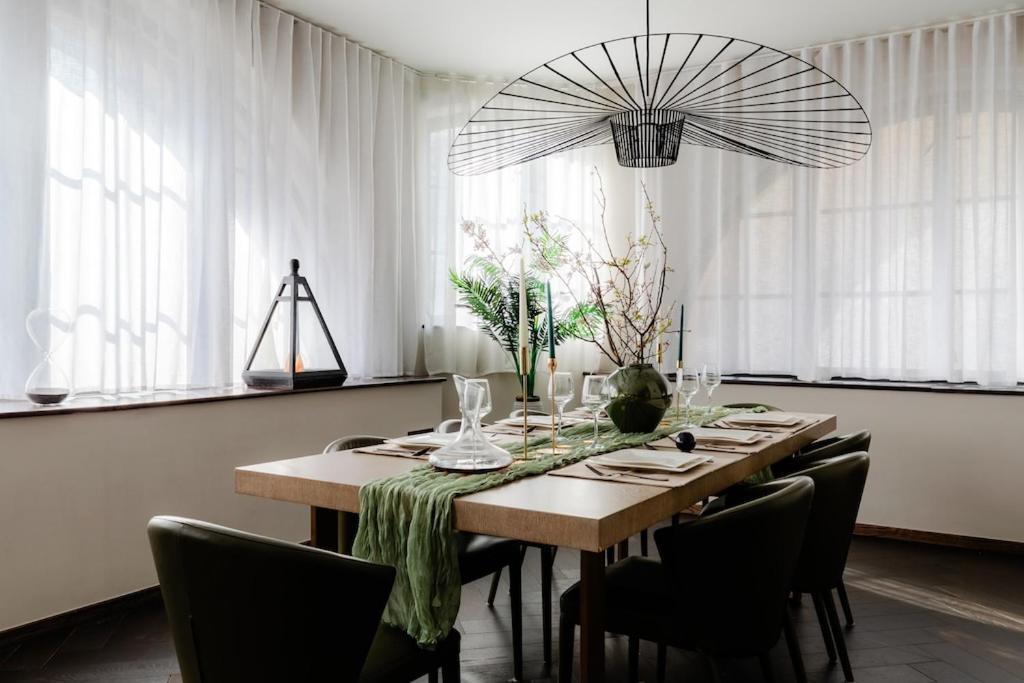 Shh! Oxford St Dream-Come-True Fam Design Hot Spot ลอนดอน ภายนอก รูปภาพ